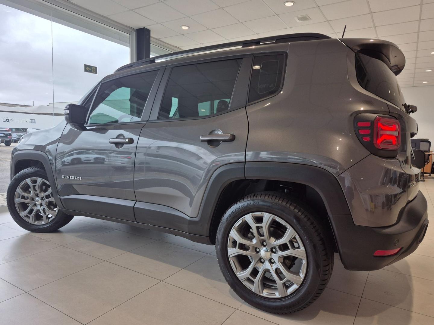 Jeep Renegade Longitude T270 1.3 Tb 4×2 Flex Aut Jeep Renegade Longitude T270 1.3 Tb 4×2 Flex Aut