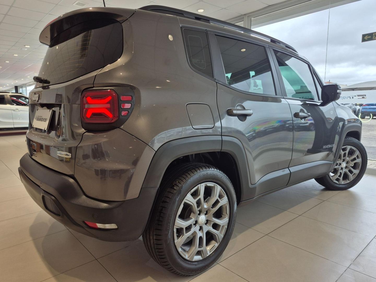 Jeep Renegade Longitude T270 1.3 Tb 4×2 Flex Aut Jeep Renegade Longitude T270 1.3 Tb 4×2 Flex Aut