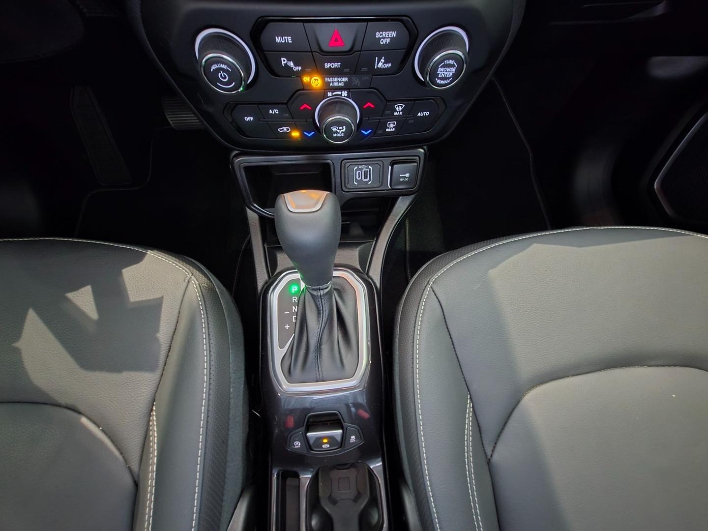 Jeep Renegade Longitude T270 1.3 Tb 4×2 Flex Aut Jeep Renegade Longitude T270 1.3 Tb 4×2 Flex Aut